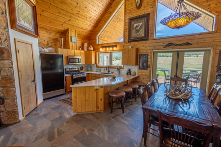 Elk Vista Ranch: Mountain Home & Acreage For Sale in Paonia, CO - image 17