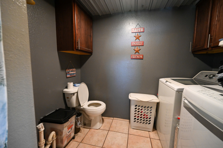 Country Home for Sale in Wheatland, Missouri - image 26