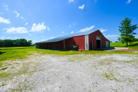 Country Home for Sale in Wheatland, Missouri - image 10