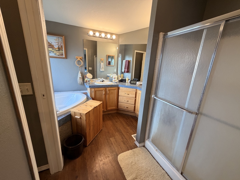 No Caption