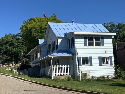 Outstanding investment opportunity in Downtown Waupaca - image 6