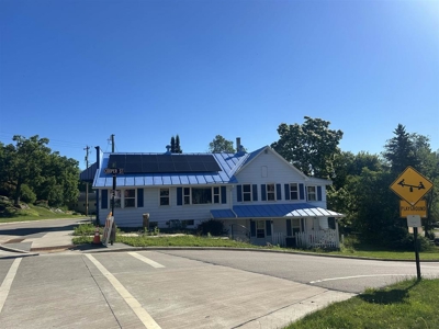 Outstanding investment opportunity in Downtown Waupaca - image 7