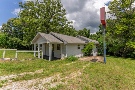 Commercial Property Near Bull Shoals Lake | Pontiac, MO - image 6
