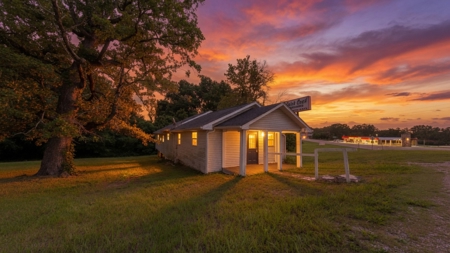 Commercial Property Near Bull Shoals Lake | Pontiac, MO - image 4