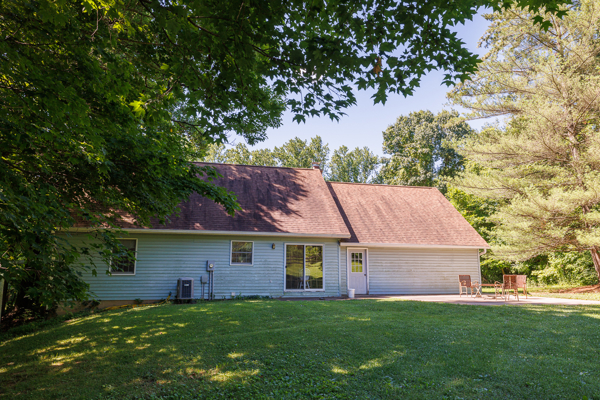 Bloomington IN Home on 7 Acres for Sale | Barn, Pasture, Trails &