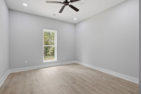 Beautiful New Home on 4.74 Acres Near Linden, TN for Sale - image 19