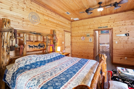 Custom Wood Home on 14.51 Acres in Hughes Springs, TX - image 24