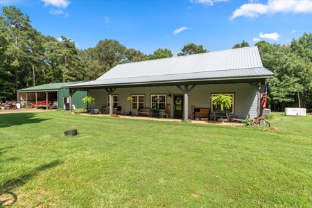 Custom Wood Home on 14.51 Acres in Hughes Springs, TX - image 1