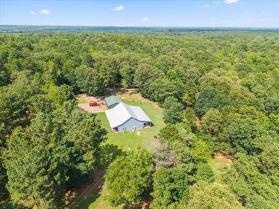 Custom Wood Home on 14.51 Acres in Hughes Springs, TX - image 7