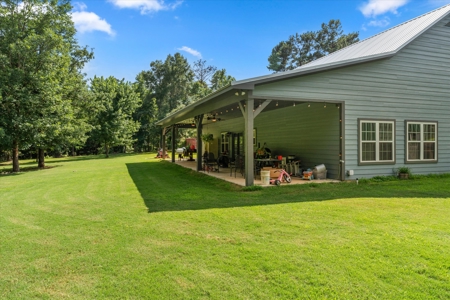 Custom Wood Home on 14.51 Acres in Hughes Springs, TX - image 3