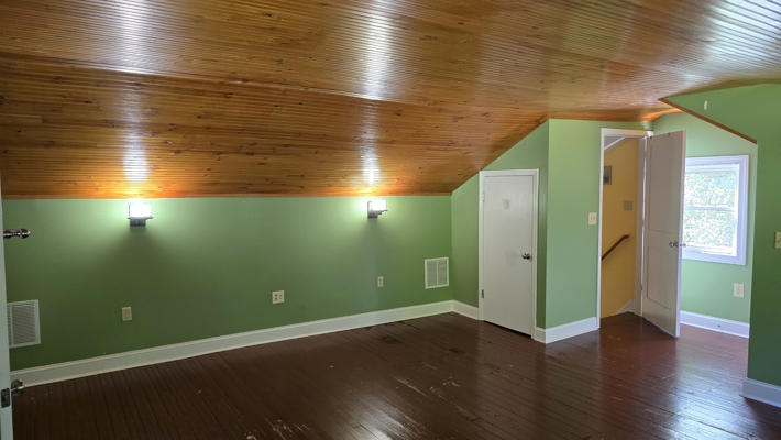 Cottage for Sale in Blacksburg, VA!