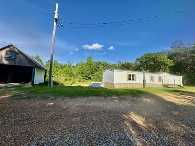 Great Investment Property, or fixer upper to make your own. Call - image 14