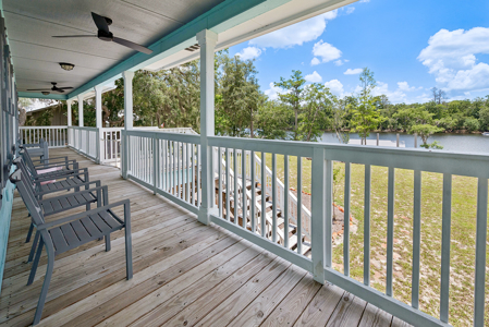 Suwannee River Home With Deep Water Floating Dock On Paved Road - image 7