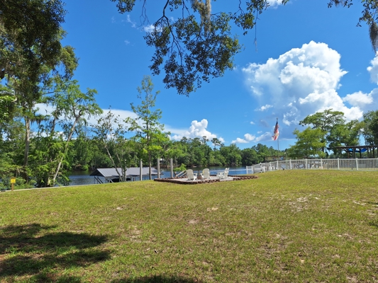 Suwannee River Home With Deep Water Floating Dock On Paved Road