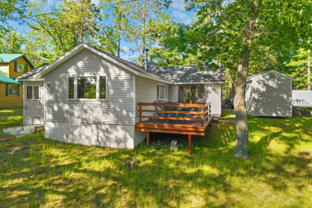 Classic Canada Creek Ranch Cabin with Lake Geneva Views - image 4