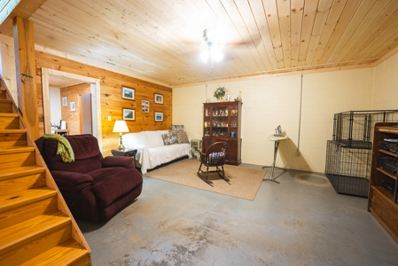 Log Home on Acreage-Hancock County Tennessee For Sale-Thorn Hill - image 27