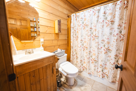 Log Home on Acreage-Hancock County Tennessee For Sale-Thorn Hill - image 23
