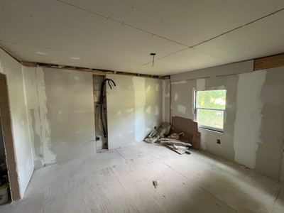 Country Home and Investment Homesite! - image 15