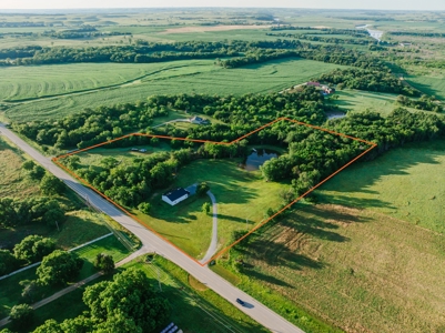 Marshall County Kansas Home with Pond - image 14