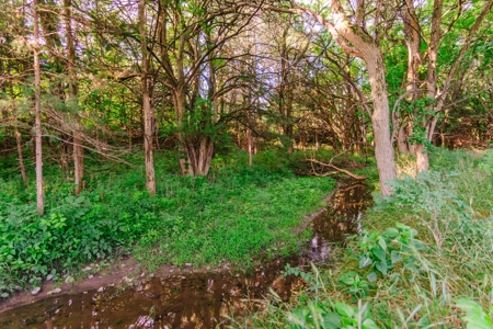 Marshall County Kansas Home with Pond - image 35