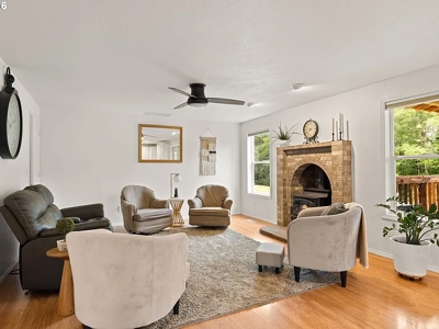 Country Living on 5 Private Acres Near Battle Ground - image 14
