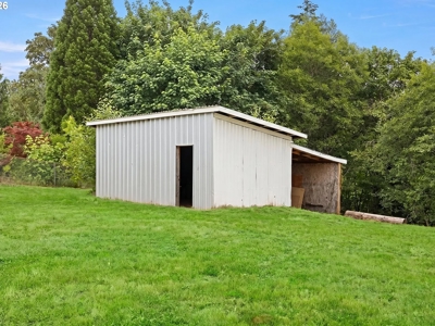 Country Living on 5 Private Acres Near Battle Ground - image 27