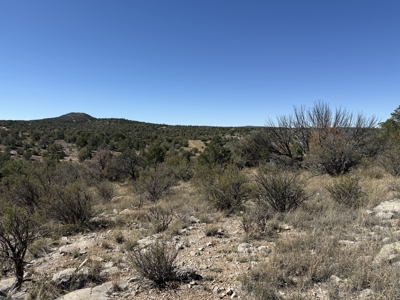 3 Off Grid Acres in Bridge Canyon Just over 5400 ft Elevation - image 6