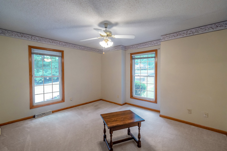 Bridlewood Home, Cheraw, with Space, Updates & Workshop - image 18
