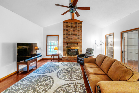 Bridlewood Home, Cheraw, with Space, Updates & Workshop - image 26
