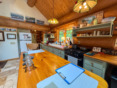 A Log Home Masterpiece in the Maine Woods on West Lake - image 15