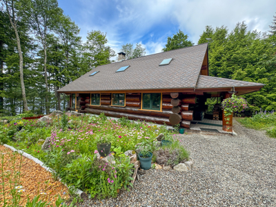 A Log Home Masterpiece in the Maine Woods on West Lake - image 2