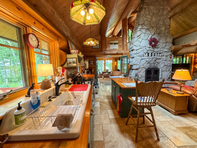 A Log Home Masterpiece in the Maine Woods on West Lake - image 16