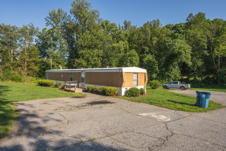 Income-Producing Mobile Home Park – 8 Rental Units | Lenoir, NC - image 4