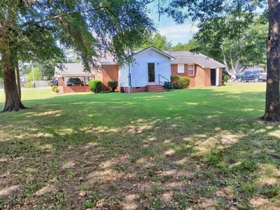 Solid Brick Ranch in Windsor Park: Updated & Move-In Ready - image 7