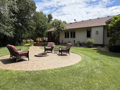 Private 8-Acre Executive Estate w/ Massive Workshop - image 36