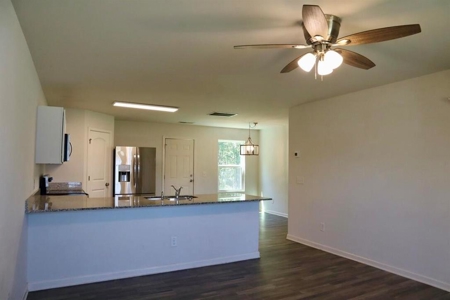 Ideal Primary Residence, Long-Term Rental or Investment Property - image 4