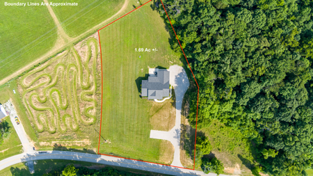 Country Home in Burkesville, KY near Dale Hollow Lake - image 38