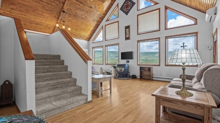 Secluded Contemporary Home, BLM Land on 3 Sides, Mountain Views - image 4