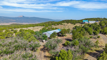 Secluded Contemporary Home, BLM Land on 3 Sides, Mountain Views - image 19