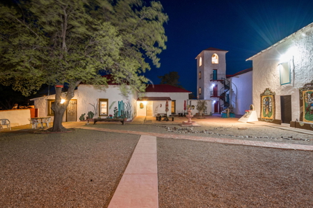 Historic Adobe Estate with Event Venue for Sale in Hatch, NM - image 2