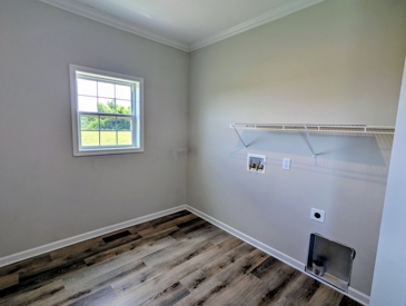 Listing 10