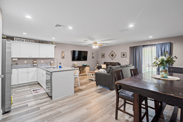 Move in Ready Home in the Williston Highlands!