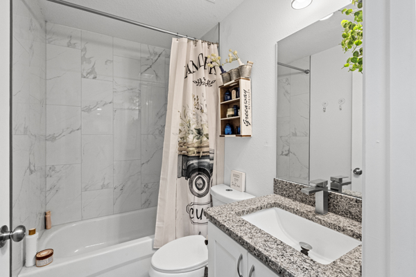 Move in Ready Home in the Williston Highlands!