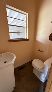 Good Starter Home or Rental investment - image 7