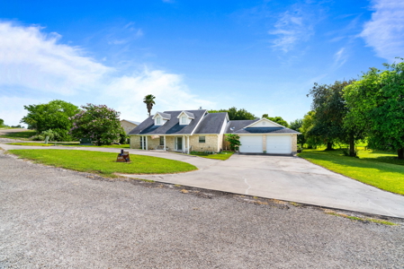 Waterfront Escape in Gated Indian Hills with Panoramic Views - image 3