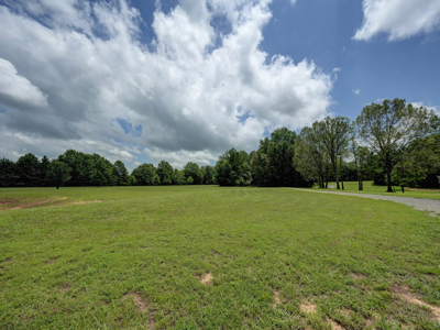 Stunning Country Home For Sale on 14.5 Acres in De Kalb, TX! - image 45