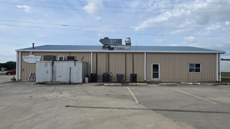 Turn-Key Restaurant or Unlimited Commercial Potential - image 9
