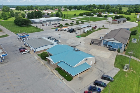 Turn-Key Restaurant or Unlimited Commercial Potential - image 35