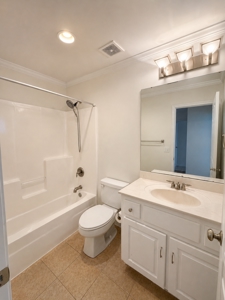The Highlands Home You've Been Waiting For - image 19
