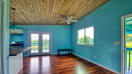New off-grid 2BR Big Island Hawaii home w/solar, lanai & carport - image 12